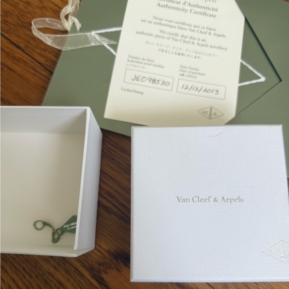 Van Cleef & Arpels Vintage Alhambra pendant - Picture 8 of 9